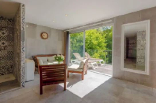 Hotel La Segaliere Spa Bar