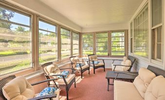 Walk to Lake Ontario Sodus Point Family Escape