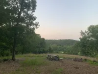 Cozy vacation home just 20 minutes from Six Flags St. Louis Hotels in Meramec Township