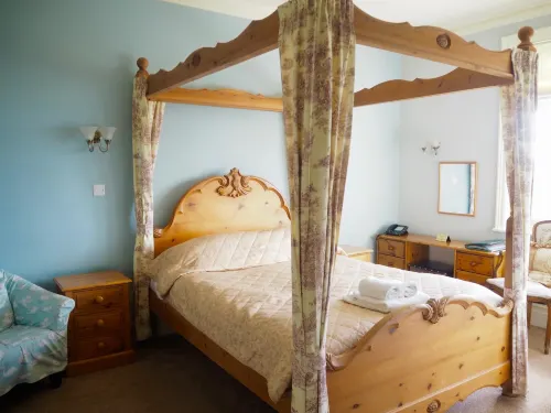 The Old Manse - Pickering - 4-Star