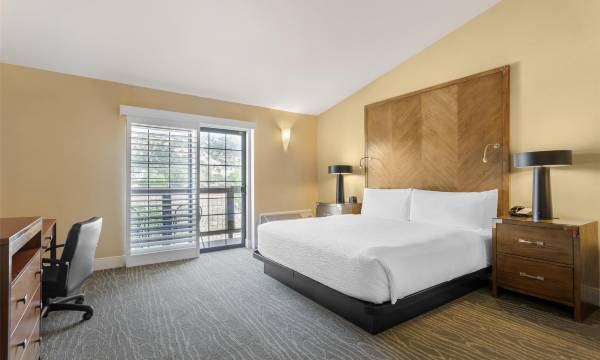 Best Western Plus Stevenson Manor