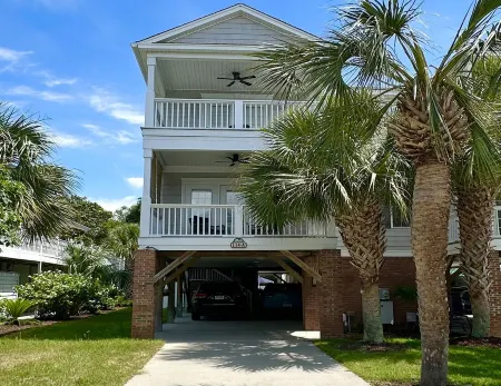 SHELL YEAH! SURFSIDE 5BR House-Private Pool-Steps to Beach-FALL & WINTER PRICES