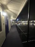 Del Aire Inn