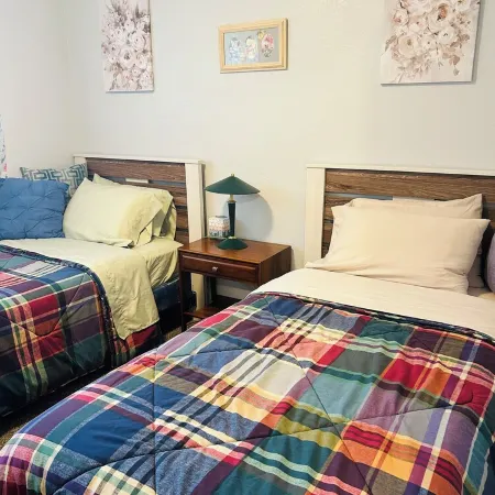 Emerald City 3B Home - Extended Stay  Discounts