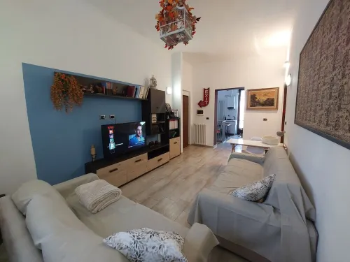 Cozy apartment near the center with garden, pets allowed