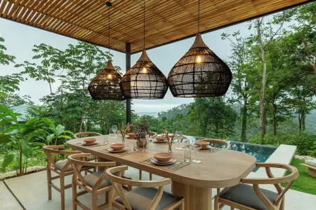 Villa Koa: Luxe Hillside Escape with Ocean Views