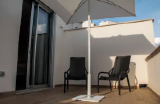 MARI Luxury Rooms and Suites