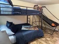 Lakeside Dune Getaway-direct dune access and the lake is just two blocks away! Hotels in Lakeside