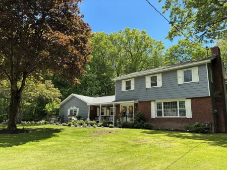 The Blue Lady of Saratoga.  Spacious Retreat w/ Private Pool & Backyard Oasis