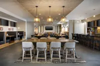 Doubletree by Hilton Chicago Midway Airport - breakfast