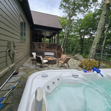 Wintergreen Mountain Top Escape: Steps to Golf, Hiking & High-Country Views