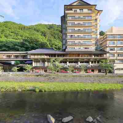 あつみ温泉 萬国屋 Hotel Exterior