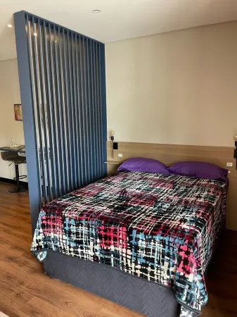 Centrally Planned Studio with Air Conditioning | Sleeps 3 + PET | Cable TV