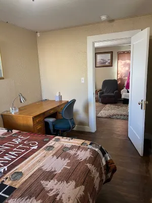 Montana House: 2 bedroom, 1 loft, 1 BR historic railroad house in Lima, Montana