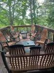 3-bedroom cabin in peaceful Fleetwood with WiFi, AC. Enjoy nature