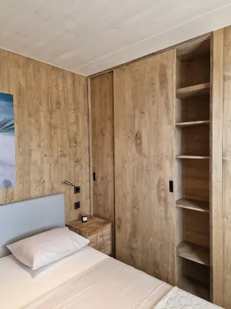 The Sea View With Pool