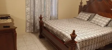 V and C escape in Mandeville, Manchester Отели рядом с достопримечательностью «Caribbean Adventures Jamaica»