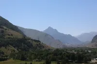Mountain Serenity at cozy, Kazbegi Chalet