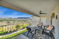 Southwest themed 3 bedroom condo in Las Palmas with great view and amenities.