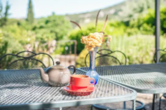 Le Refuge Provençal Nijonyas