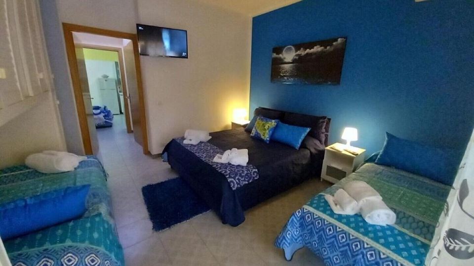 LOVELY APARTMENT 10MIN FROM TAORMINA, SERVED BY ALL SERVICES UNDER THE HOUSE
