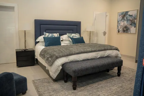 Spacious 4-bedroom apartment with WiFi, fitness room in enjoyable Harare Hotels in Shawasha Hills