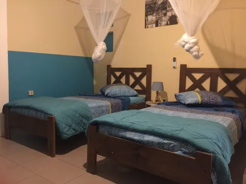 A green setting just a few minutes from the beach