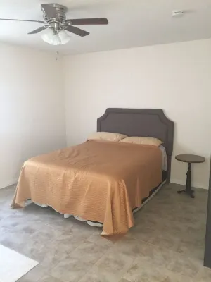 Lakefront Home on Little Lake Harris in beautiful Howey In The Hills, Florida. Town of Howey-in-the-Hills附近的飯店