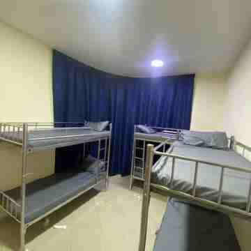 Spacious 3bhk Appartment with huge balcony 5min to metro , heart of the city! Rooms