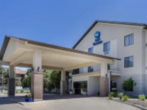 北艾奇貝斯特韋斯特酒店 道奇城酒店