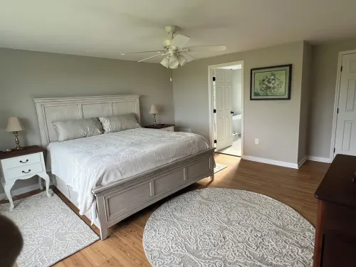 Charming 4-bedroom House on beautiful farm in Clear Brook with lovely views