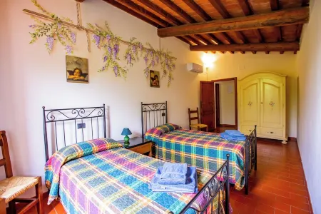 Wonderful Farmhouse 20 km. from Pisa with Swimming Pool - Villa La Casina