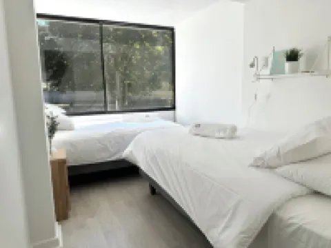 Design & Comfort- Few steps from Costanera Center