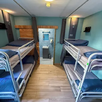 Abbey Court Hostel โรงแรมใกล้สไปร์