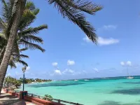 Joli Logement Avec Jardin à Sainte Anne Proche Plage