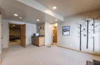 Mountain Paradise: Townhome Living at the Crossroads of Ski and Golf-Sleeps 10+ Các khách sạn ở Wolf Creek