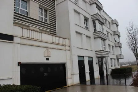 Appartement Cosy Très Proche Disneyland Toutes Commodités Отели рядом с достопримечательностью «Диснейленд Париж»