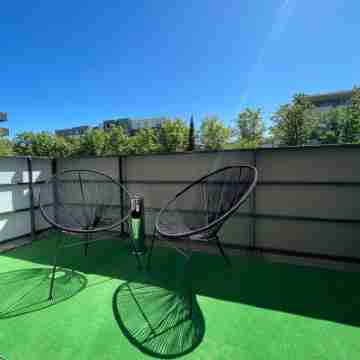 Cocooning & Peaceful appartment in Toulouse Park view Hotel Exterior