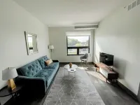 Sleepover: Dashing 1BD/1BA - Des Moines