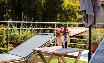 Mani's Garden Paradise - Elia Secluded Retreat