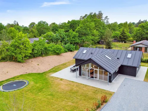 "Norna" - 350m from the Sea Hotels in Knebel