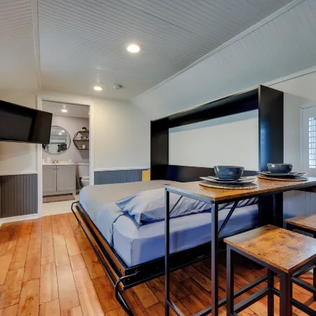 St Augustine Studio: Patio, Swing + 3 Mi to Beach