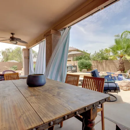 Maricopa Desert Oasis: Fenced Yard w/ Hot Tub