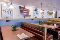 Wallace Inn Hotels in Wallace