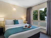 The Peninsula Riverside Serviced Apartments Hotels in Applecross