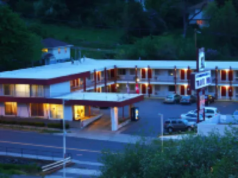 American Travel Inn Hotels in Pullman