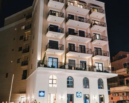 Kondo Hotel Allure Hotels in Budva