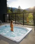 Basecamp Resorts Revelstoke Hotels in Revelstoke