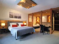 Hôtel du Crêt Rond Hotels in Valloire