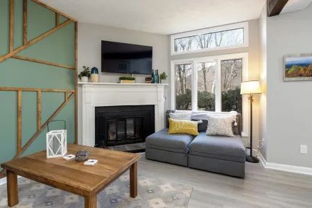 The Modern Mountain Condo